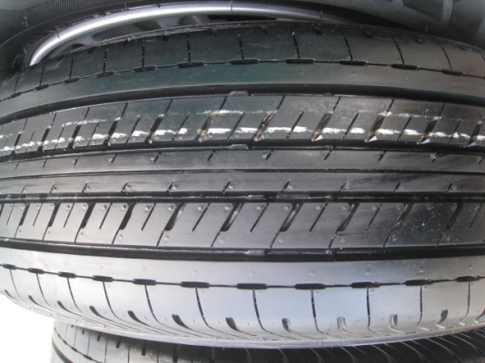 ขายล้อแม็กป้ายแดง All new Isuzu d-max 16"x6.5" et41 6รู139 + ยางปี2513 สีและตุ่มหน้ายางมีทุกเส้นครับ  สนใจติดต่อเล็กคลองสามครับ (081-3747940)