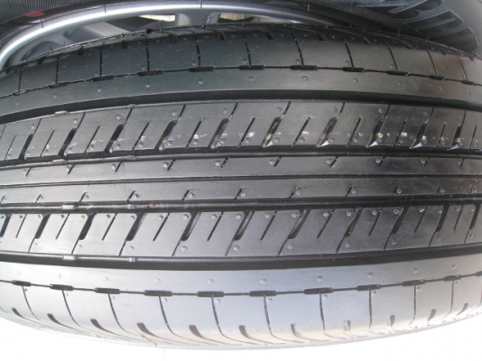 ขายล้อแม็กป้ายแดง All new Isuzu d-max 16"x6.5" et41 6รู139 + ยางปี2513 สีและตุ่มหน้ายางมีทุกเส้นครับ  สนใจติดต่อเล็กคลองสามครับ (081-3747940)