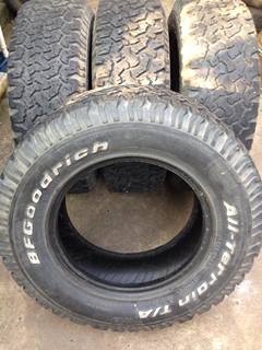 ขายยางBF GOODRICH ALLTERRAIN 245-70-16 ปี09 ดอกเต็ม ถูกๆสักชุด ขายยางBF GOODRICH ALLTERRAIN 245-70-16 ปี09 ดอกเต็ม ถูกๆสักชุด
