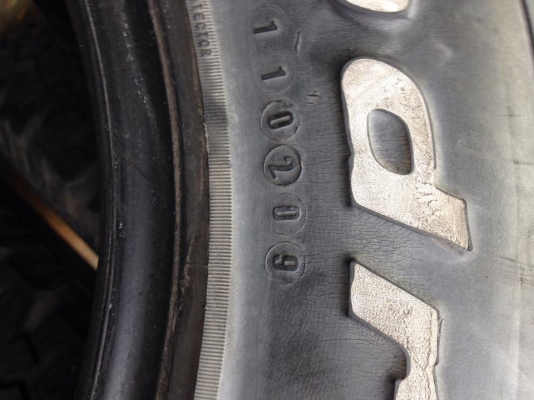 ขายยางBF GOODRICH ALLTERRAIN 245-70-16 ปี09 ดอกเต็ม ถูกๆสักชุด