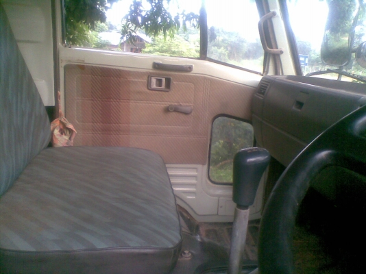 ขาย HINO FB 112 เครื่อง 117 เเรง ขาย HINO FB 112 เครื่อง 117 เเรง