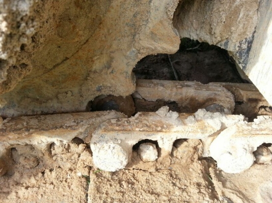 รถแบคโฮ KOMATSU  PC 130 ราคาลดเหลือ 1,750,000 บาท( รถทำงาน. 8,4xx  )  สนใจติดต่อ 081 - 6079515