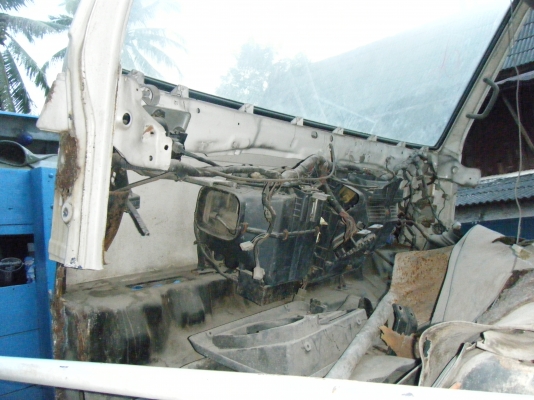 ขายโครงหัวเก๋งhino fc มีแต่โครง(มี2หัว) ส่งได้ทั่วไทย หัวครบ1หัว