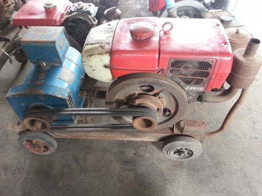 ขายเครื่องปั่นไฟขนาด 2 kw คับเครื่องยันม่าสูบเดียวประหยัดน้ำมันคับ