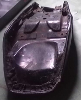 เบาะเดิมๆ  SR400