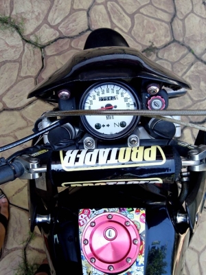 ขายคาวาซากิksrมีทะเบียนชุดโอน แต่งสวยสนใจติดต่อสรกฤช091-8892274