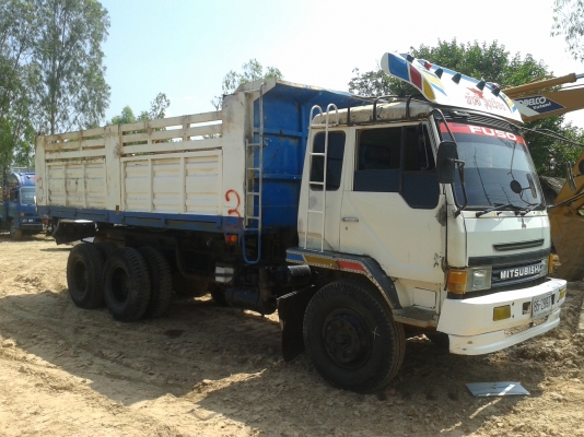 ขาย MITSUBISHI FN527M-A เครื่อง 195 แรง พ.เพาเวอร์ เบรกทิฟฟี่