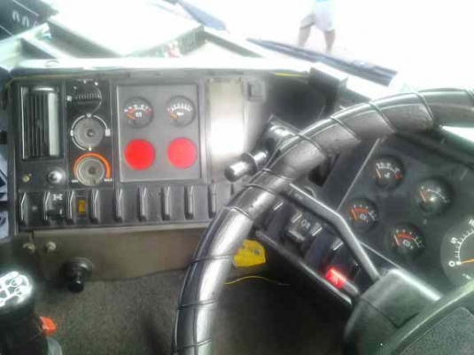 ขายรถหัวลาก 10 ล้อ 2 เพลา VOLVO FL-10 เครื่อง-320 ปี.33 รถสวยมากๆ สนใจนัดดูรถด่วน