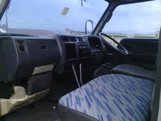 TOYOTA ดั๊ม3คิวปี39ราคา499000ราคาต่อรองได้ห้างแท้