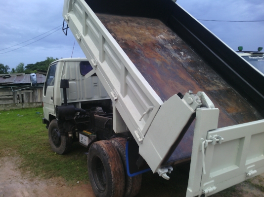 TOYOTA ดั๊ม3คิวปี39ราคา499000ราคาต่อรองได้ห้างแท้