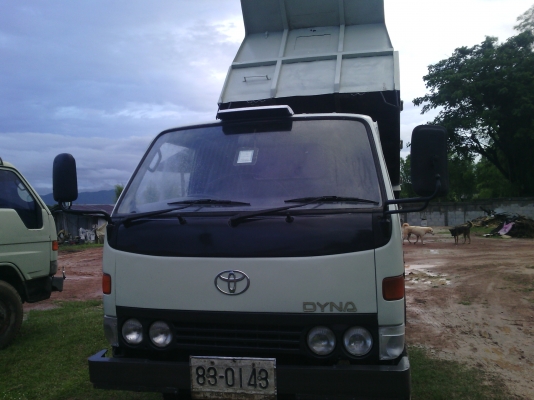 TOYOTA ดั๊ม3คิวปี39ราคา499000ราคาต่อรองได้ห้างแท้