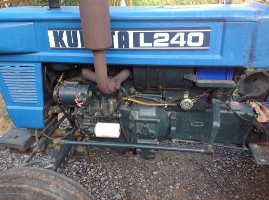 ปัญญาแทรคเตอร์มาแล้ว...จัดมาให้ครับ ขายถูกๆเดิมๆ(ไม่ได้ทำสีนะครับ) ตามสภาพครับ ตัวเปล่า คูโบต้า L240