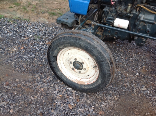 ปัญญาแทรคเตอร์มาแล้ว...จัดมาให้ครับ ขายถูกๆเดิมๆ(ไม่ได้ทำสีนะครับ) ตามสภาพครับ ตัวเปล่า คูโบต้า L240