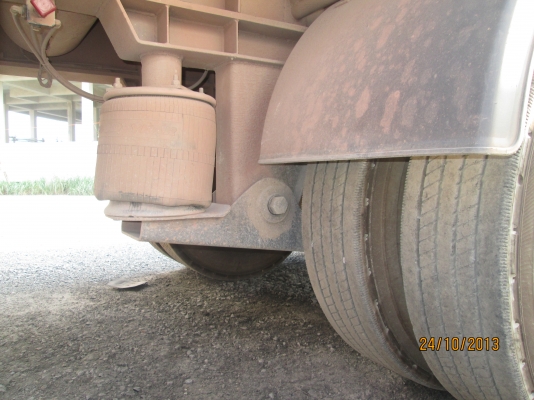 ขายหางพื้นเรียบ3เพลา-มีถุงลมยกล้อได้-RCKรุ่งเจริญสภาพพร้อมใช้---ลดราคาแล้ว-440,000---