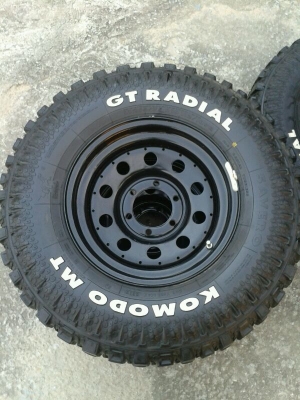 ขาย ยางMud265/75R16ปี12พร้อมล้อ
