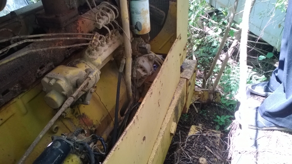 รถเกรด CAT 12F จอดนาน เช็คสภาพหน่อย ใฃ้งานได้ปกติดี...ขายตามสภาพ. รถเกรด CAT 12F จอดนาน เช็คสภาพหน่อย ใฃ้งานได้ปกติดี...ขายตามสภาพ.