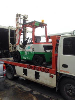 ** ส่งลูกค้าโคราช ค่า ** MITSUBISHI FD25 เสา4เมตร สไลท์แผงงา+งา ** ส่งลูกค้าโคราช ค่า ** MITSUBISHI FD25 เสา4เมตร สไลท์แผงงา+งา