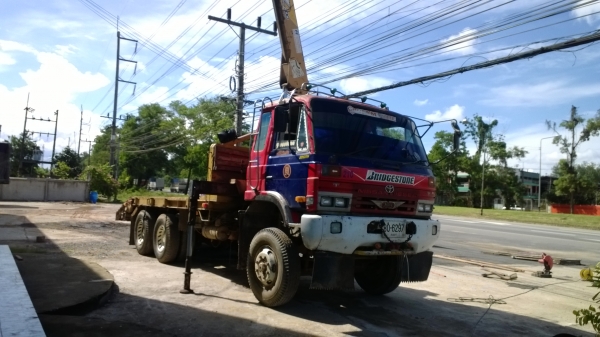 10ล้อ2เพลาNISSAN UD CW30M ติดเครน5ตัน5ปลอก.SUPER TADANO...