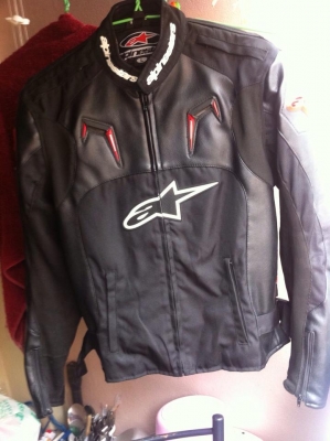 ขายเสื้อ alpinestars