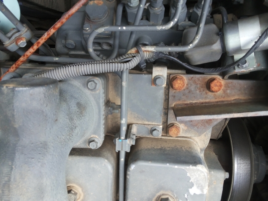 โคมัสสุุ 128UU รถสวย.ไมล์5พันต้นๆ ยังไม่เคยใช้งานในไทย