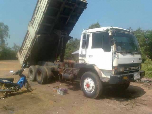 MITSU FUSO  FN527MTF5700 เครื่อง 6D16-Turbo 220 แรง 10 เกียร์ เบรคใหญ่ เพลาบุ๋ม เกียร์ลาย คานหน้าลาย ภาษีขาด 3 ปี