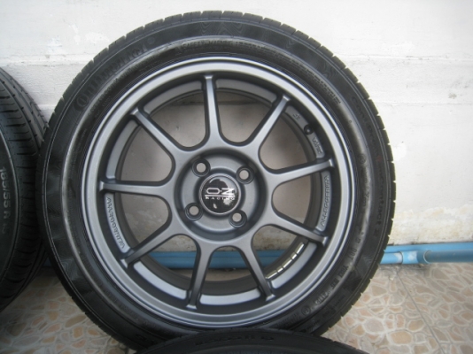ขายล้อแม็ก OZ racing allegger 15"x6.5" et35 4รู100+ยางปี4112 ล้อแม็กใส่แค่วันเดียวส่วนยางเป็นยางป้ายแดง วิ่งประมาณ 600กว่ากิโลครับ  สนใจติดต่อเล็กคลองสาม (081-3747940)