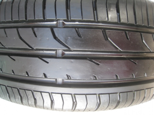 ขายล้อแม็ก OZ racing allegger 15"x6.5" et35 4รู100+ยางปี4112 ล้อแม็กใส่แค่วันเดียวส่วนยางเป็นยางป้ายแดง วิ่งประมาณ 600กว่ากิโลครับ  สนใจติดต่อเล็กคลองสาม (081-3747940)