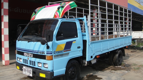 ISUZU NKR110แรง รถห้างแท้ ดาวน์45000ผ่อน11000/36เดือน