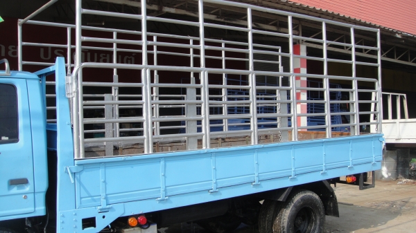 ISUZU NKR110แรง รถห้างแท้ ดาวน์45000ผ่อน11000/36เดือน