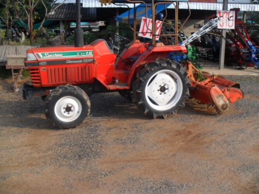 ขายรถไถคูโบต้า L1-18 2เพลา สภาพเยี่่ยม พร้อมโรตารี่