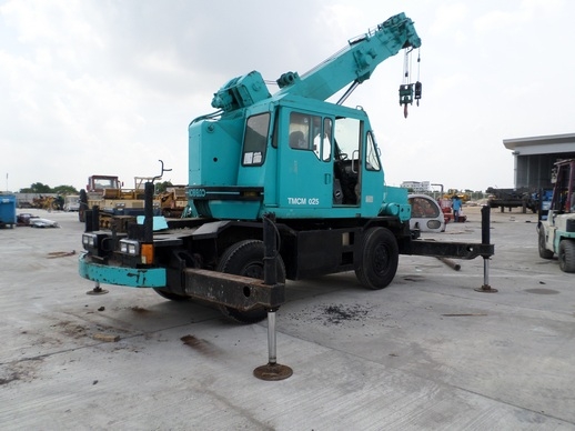 rough terrain crane kobelco RK70