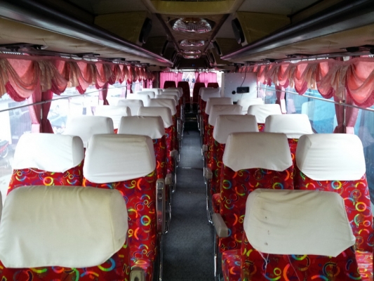 ขายรถบัส 8 ล้อ VIP สภาพพร้อมใช้งาน เครื่องมิตชู 6d40   390 แรงม้า