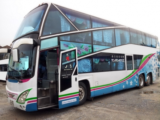 ขายรถบัส 8 ล้อ VIP สภาพพร้อมใช้ เครื่องฮีโน่ K 13