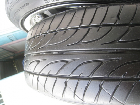 ขายล้อแม็กมือสอง Club Liner R9 17"x7.5" หน้า et42 หลัง et38 4รู100 +ยางยางสัปดาห์ที่35 ปี12  สนใจติดต่อเล็กคลองสาม (081-3747940)