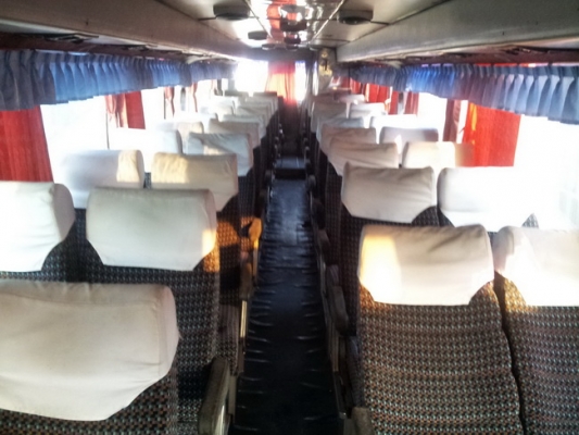 ขายรถบัสวอลโว่ 6 ล้อ เครื่องมิตชู 6d22   300 แรง