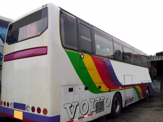 ขายรถบัสวอลโว่ 6 ล้อ เครื่องมิตชู 6d22   300 แรง