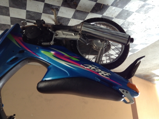 ขาย!!!ซูซูกิเบ๊ส ปี44 รถเครื่องดีคับ มีเล่มทะเบียนครบ ภาษีไม่หมด