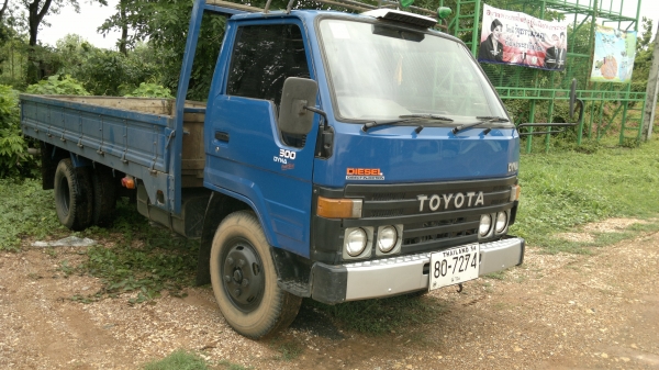 ขาย 6 ล้อ Toyota Dyna 300 เครื่องเดิม เกียร์เดิม เอกสารพร้อมโอน