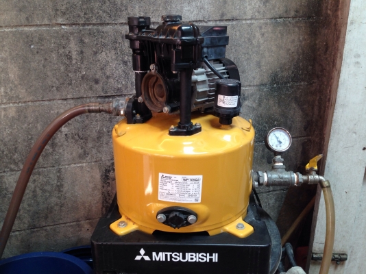 ขายปั้มน้ำอัตโนมัติ mitsubishi 100 W สภาพสวยมาก ผลิตปี 55 พร้อมใช้งาน รับประกันคุณภาพ ดูประวัติการขายผมได้ครับ