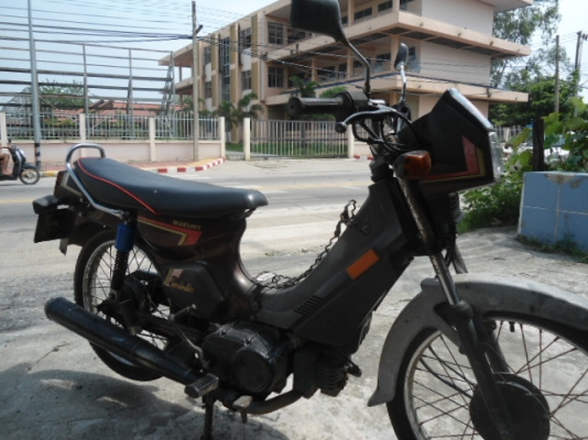 SUZUKI ทะเบียนพร้อมโอน เครื่องดี แบตใข้งานได้