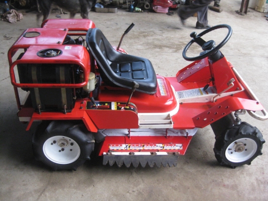 ขายรถตัดหญ้าSATO SRM831VH พร้อมใช้งาน