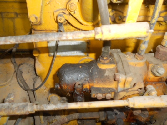 ฝากขายครับเพือมีคนสนใจ เครื่องปั๊มลมใหญ่ ตามสภาพ ขาย 15000 บาท