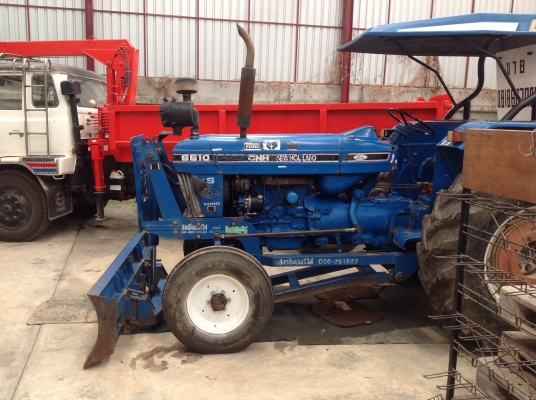 รถไถฟอร์ด6610 เสื้อลาย  เพลาเดียวสภาพสวย