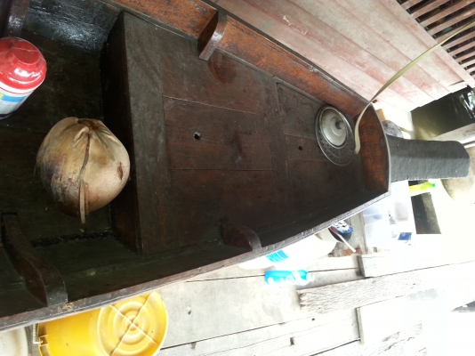 ขายด่วน เรือหมู8ศอก เรือโบราณ เป็นไม้ทั้งต้นมาทำ