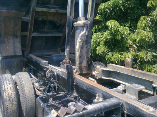 ขายรถดั้มสภาพสวยพร้อมใช้งานเชียงใหม่