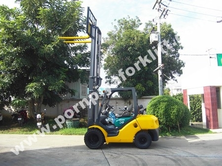 จำหน่ายรถ Forklift   KOMATSU FD30HT-15