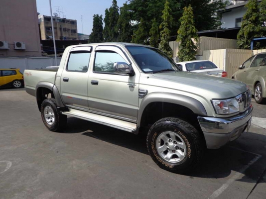 ขายToyota Sport Cruiser 4Dr 2.5 MT 4WD อยู่ห้วยขวาง กทม. ขาย 288,000บาท
