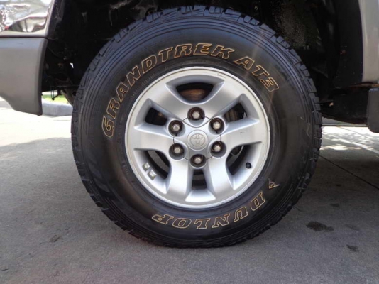 ขายToyota Sport Cruiser 4Dr 2.5 MT 4WD อยู่ห้วยขวาง กทม. ขาย 288,000บาท