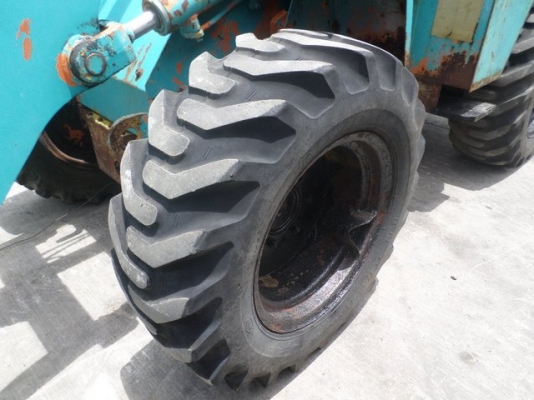ขายรถตักล้อยาง เครื่องยนต์ 3 สูบ มิสซู WS200A