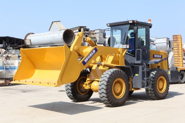 รถตักใหม่ขนาด 2 &amp; 3 คิวยี่ห้อ WORLD W136, W156 แกร่งเหนือใคร ราคาสุดคุ้ม รับประกันให้ 1 ปีพร้อมเปลี่ยนถ่านน้ำมันเครื่องให้ 2 ครั้งหรือตามระยะ
